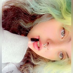 Meet your Posher, Tayla